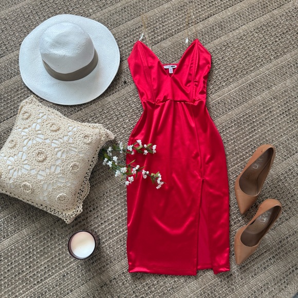 Fashion Nova Dresses & Skirts - 🥀 Fashion Nova deep V, Bodycon dress, XS